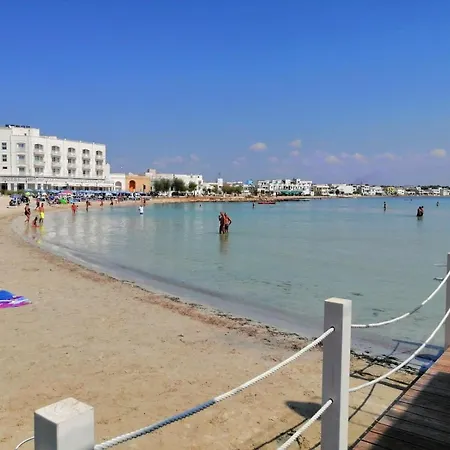 Lejlighed Setareh Centro