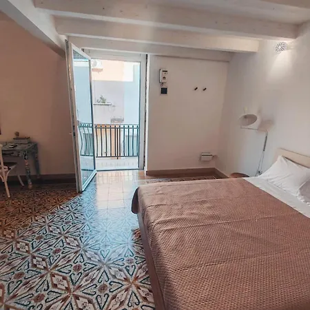 Setareh Centro